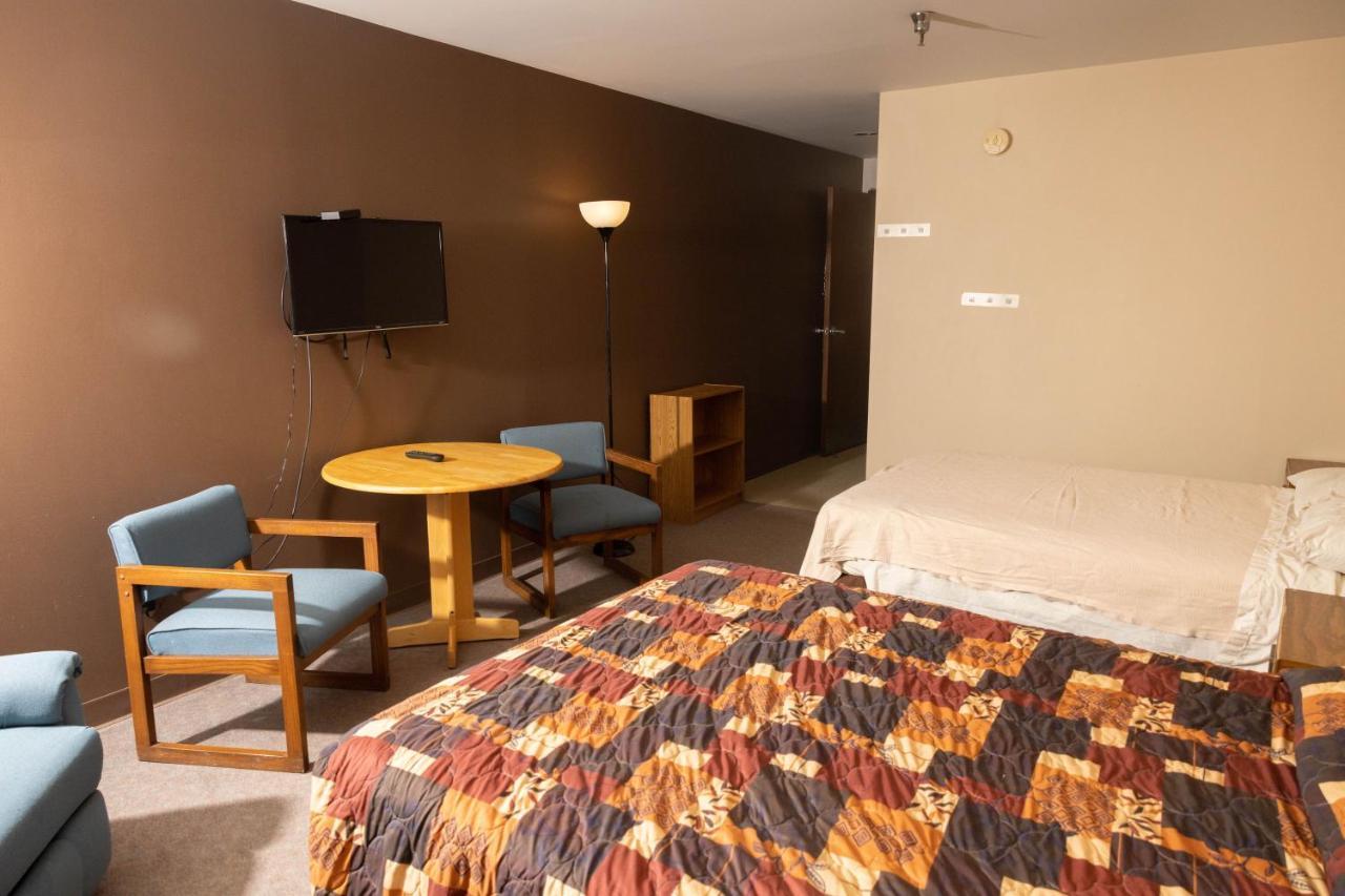 Lafayette Inn Moundsville Buitenkant foto